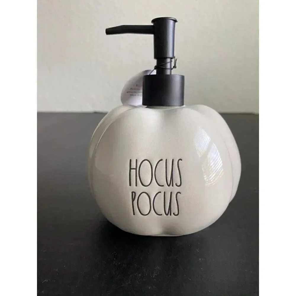 Rae Dunn Halloween HOCUS POCUS White‎ Pumpkin Soap Lotion Dispenser 2022 NEW